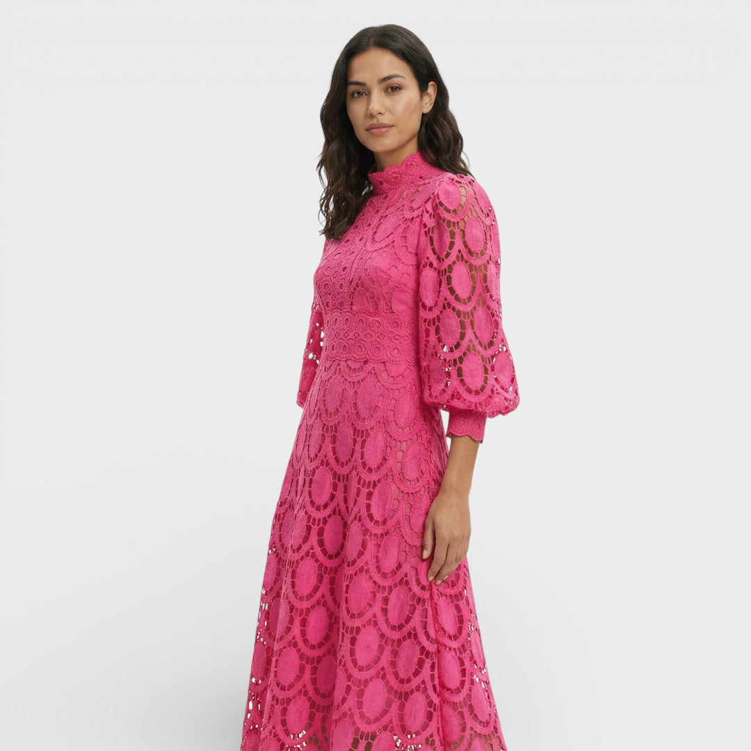 Vestido Midi Encaje Cuello Alto