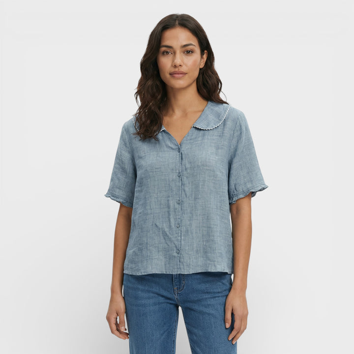 Blusa Ligera Cuello Ondulado Mujer