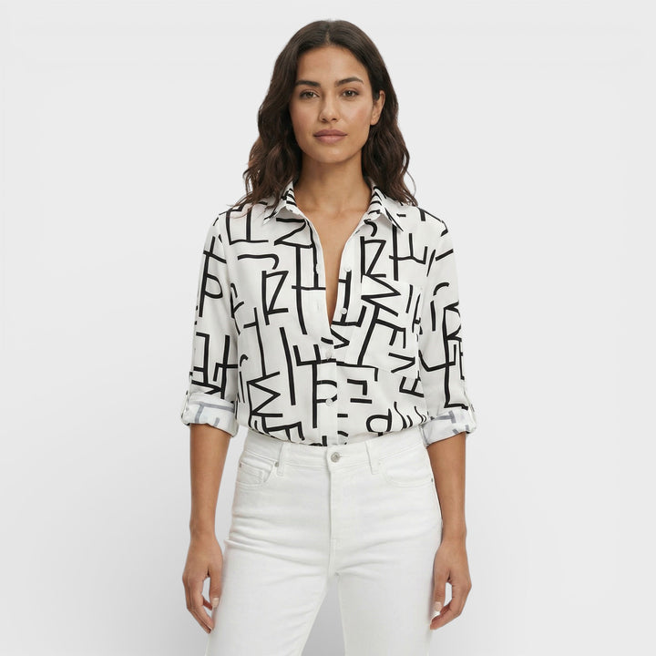 Blusa Clásica Con Cuello Mujer