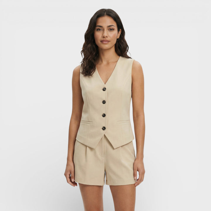 Conjunto Chaleco Y Shorts Mujer