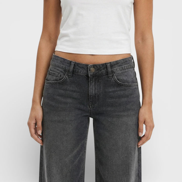 Vaqueros Tiro Medio Pierna Ancha